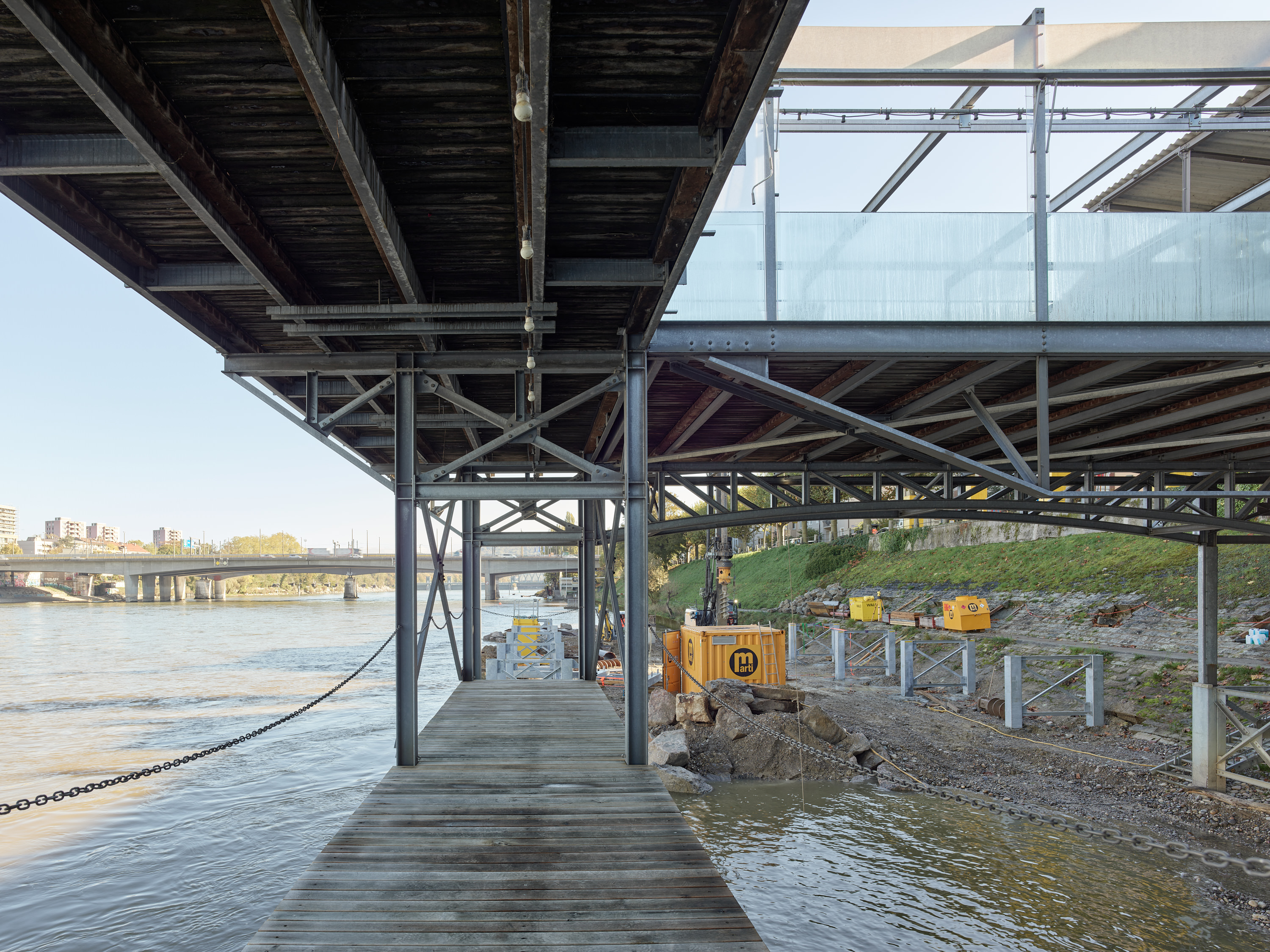 Ahp0095 Rheinbad Breite